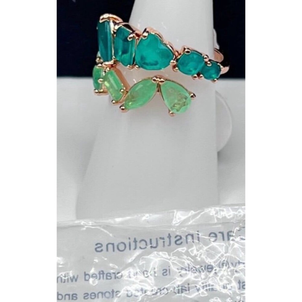 Green stone with heart ring - Picture 2 of 3